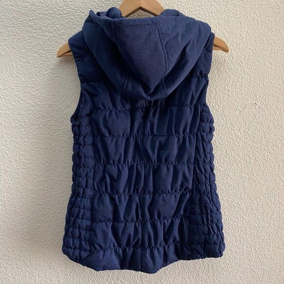Be by Blanc Noir Navy Quilted Full Zip Hooded Puffer Vest Jacket Size Medium - Picture 3 of 4